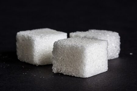 Vynálezy, které jsou české, ale málokdo to ví: Od silonek a kontaktních čoček až po kostkový cukr