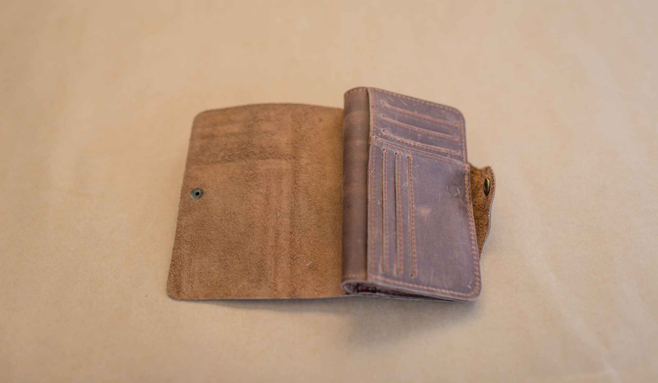 Na první pohled obyčejná bankovka, ve skutečnosti poklad: Tahle dvousetkoruna má hodnotu stovek tisíc korun