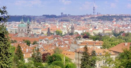 Česko ve smutném žebříčku: Praha má 4. nejošklivější budovu světa. Horší už jsou jen ve 3 zemích