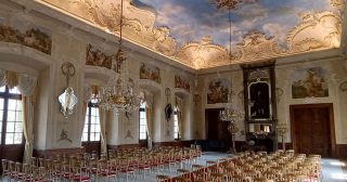 Turisté si tu připadají jako v srdci Paříže, Češi nad tímhle místem ohrnují nos. A přitom máme být na co pyšní