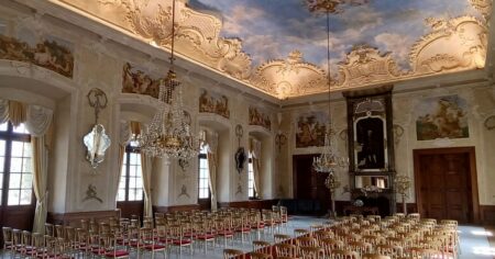 Turisté si tu připadají jako v srdci Paříže, Češi nad tímhle místem ohrnují nos. A přitom máme být na co pyšní