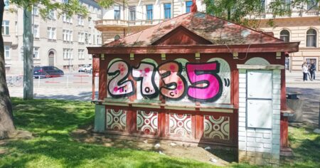 Jedinečný kus historie považují Češi za odpad. Nechávají ho chátrat, zatímco návštěvníci ze zahraničí nechápou