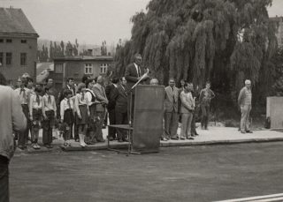 Kvíz: Názvy podniků a institucí z dob Československa. Bezchybný výsledek není tak samozřejmý, jak si myslíte