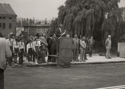 Kvíz: Názvy podniků a institucí z dob Československa. Bezchybný výsledek není tak samozřejmý, jak si myslíte