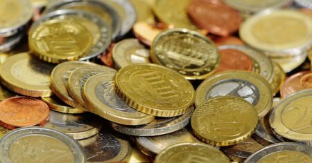 Zdánlivě obyčejná euro mince má hodnotu přes 20 000 Kč. V oběhu jsou jich tisíce