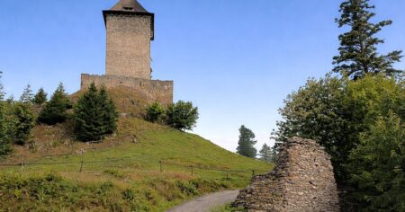 Nejhrůznější české strašidlo: Podmanilo si známý hrad, může vás potrestat paralýzou i vážnou nemocí i za maličkosti