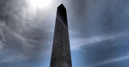 Jeden z nejkrásnějších obelisků Evropy máme u nás. Neleží ale na hlavních turistických trasách, tak ho často míjíme