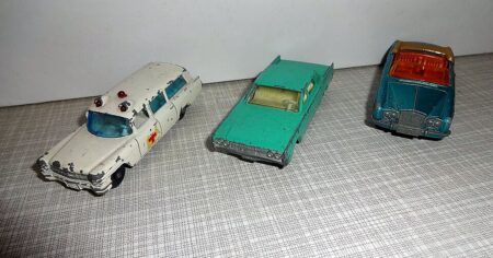 Po revoluci je lidé vyhazovali. Dnes mohou tyto staré hračky stát „jmění“