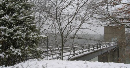 Jaro stopne „bestie z východu“. Do Evropy se vrací krutý mráz. A vydrží tu dlouho