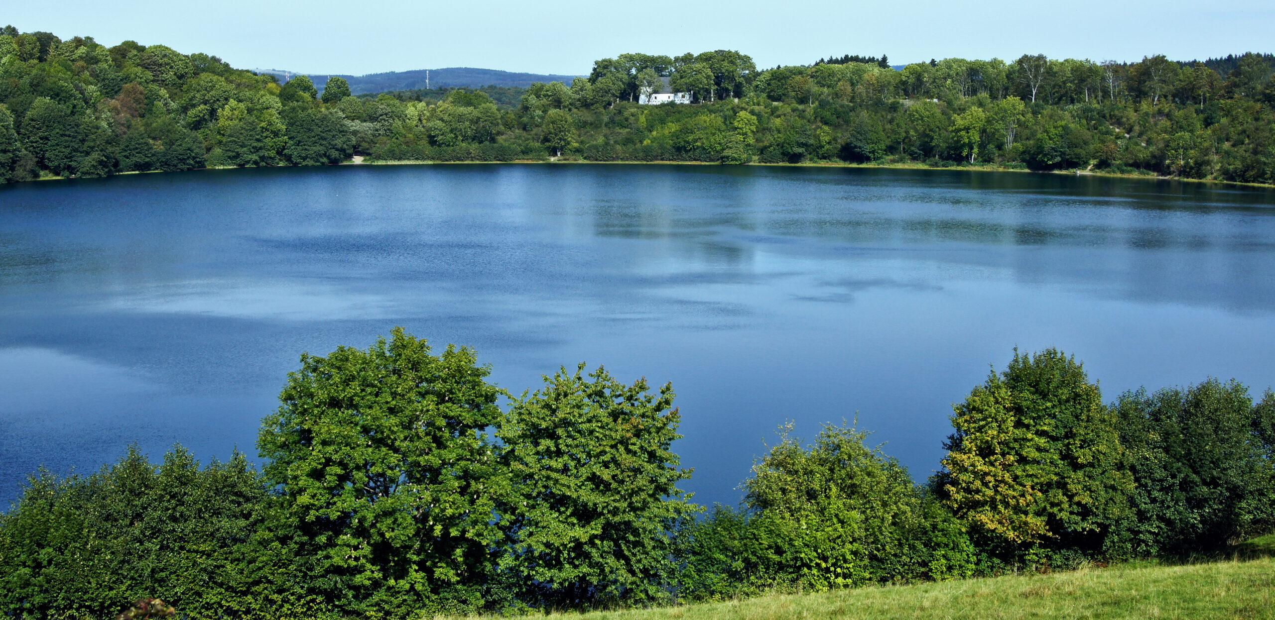 Místo dovolené u moře smrt v Himálaji? Záhada Řeků u „Jezera koster“ šokuje vědce