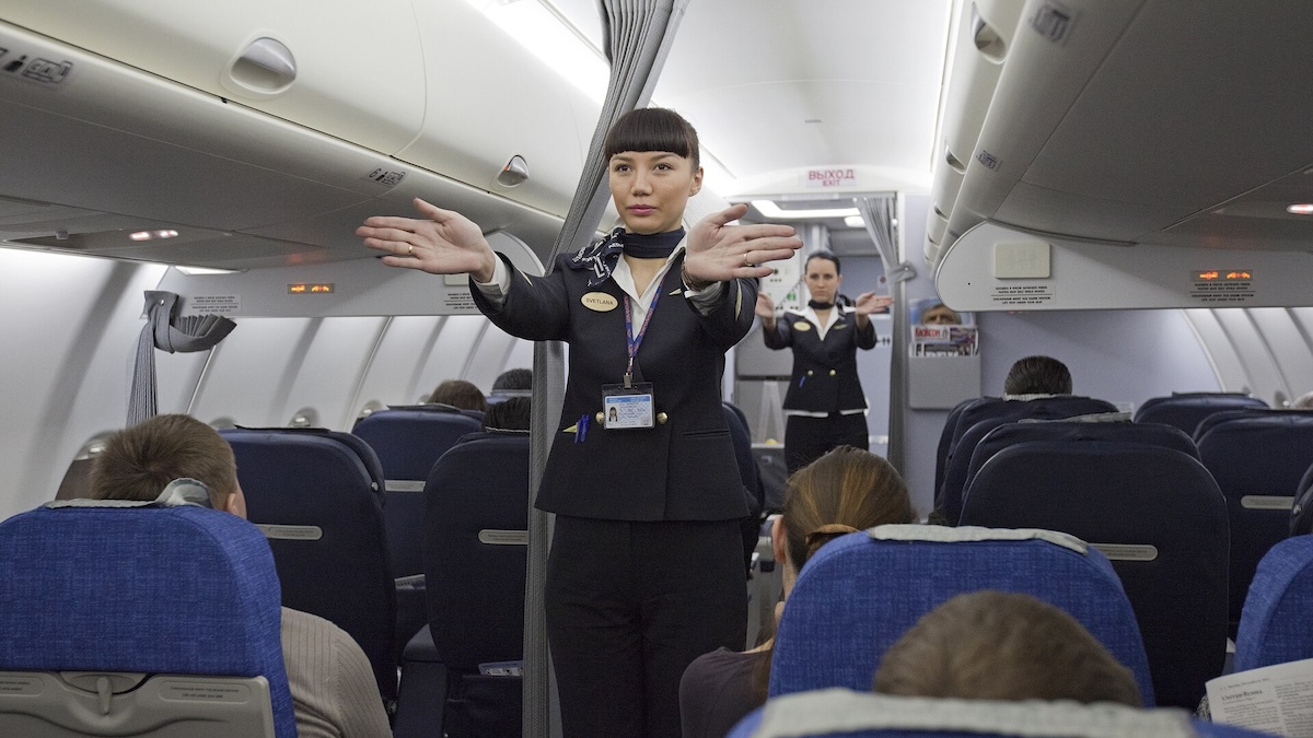 Letuška promluvila: Stačí jeden takový cestující a celé letadlo má hodinu zpoždění