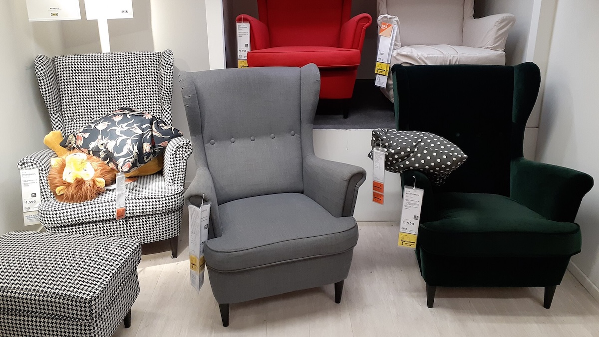 Z obyčejného nábytku poklad: Tenhle kousek z IKEA se prodává za desetitisíce