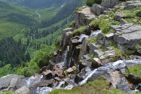 Rekordní místa v Česku, která překvapí i patrioty. Zjistěte, jestli svou zemi znáte lépe než průměrný Čech