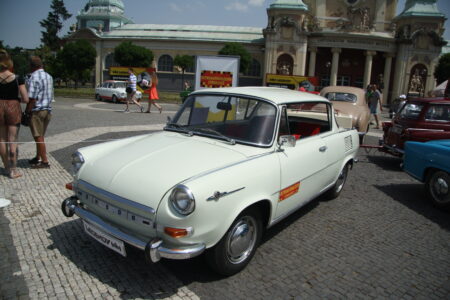 Máte ji v garáži po dědečkovi? Tato socialistická škodovka má dnes hodnotu luxusního bytu