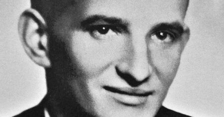 Kouř z kotelen a přehřáté „šroťáčky“: Jak jeden budoucí ministr vyvolal největší paniku v dějinách StB