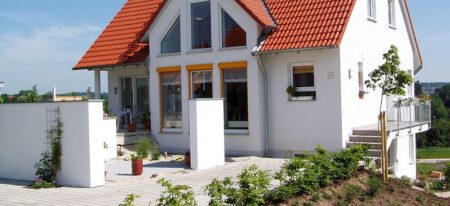 Šok pro stavebníky: EU definitivně ruší plyn! Víme, od kdy si v novém domě už nezatopíte