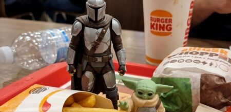 Nová Star Wars mánie v Burger Kingu: Tyhle hračky nechte ležet, ale pro jednu věc za stovku okamžitě utíkejte