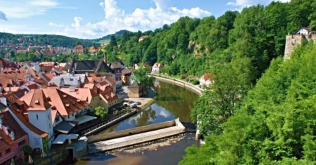 Zapomeňte na přeplněnou Hlubokou a Krumlov: CzechTourism odhalil tajná místa, kde v jižních Čechách nepotkáte davy