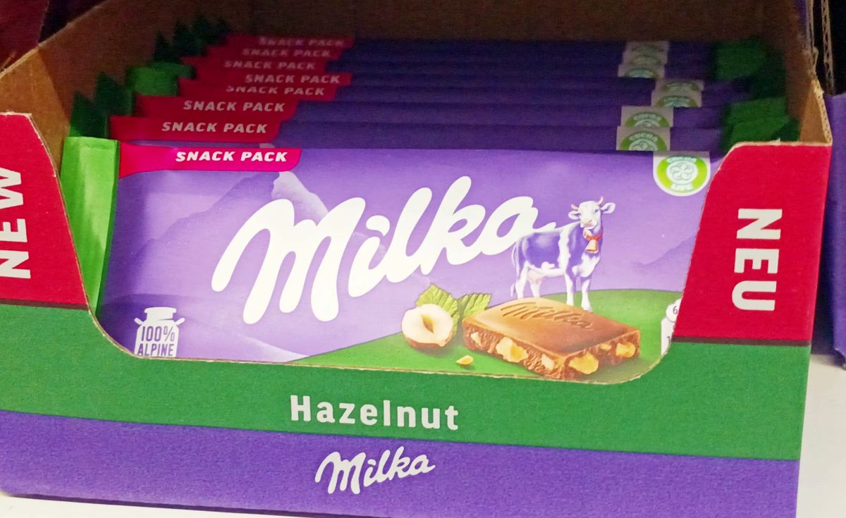 Obal zůstal stejný, ale uvnitř vás ošidili. Soud rázně zakročil proti triku, který si na zákazníky připravila Milka