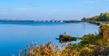 Moravské Bledské jezero? Místní tuto přezdívku nesnáší. Pravda o zatopeném Mušově vás zamrazí
