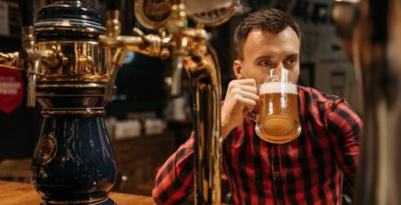 Konec jedné velké éry: Legendární pivo po 177 letech definitivně končí! Z pultů zmizí už za pár týdnů