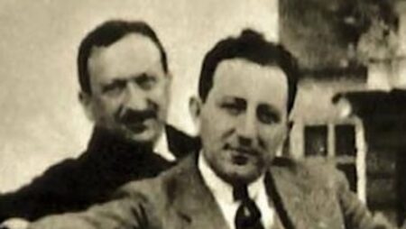 Největší grázl české historie: Prodal Karlštejn naivním Američanům a pak posílal sousedy na smrt