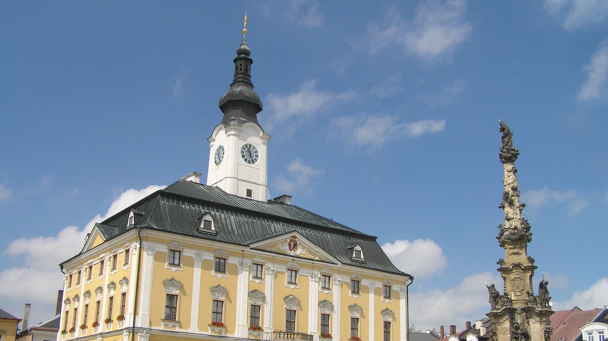 Zatajované útočiště pro elity: Kam v tichosti prchaly české královny, když jim hrozilo nejhorší