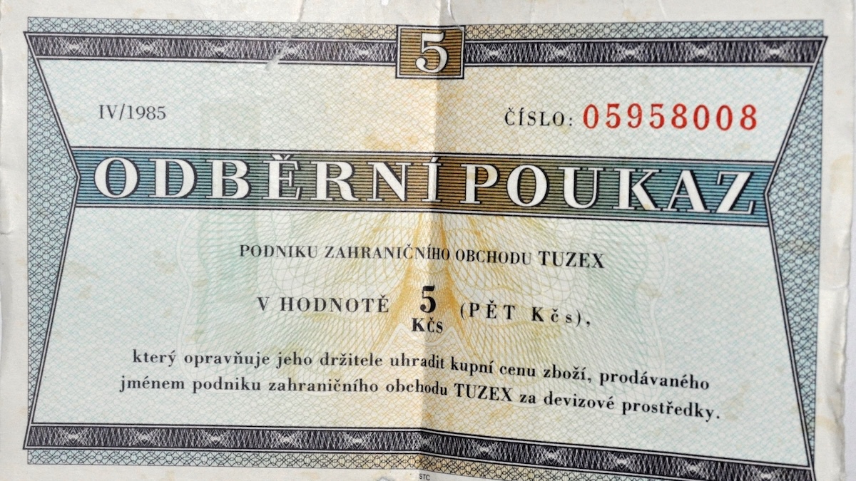 Kdysi stála pár drobných, dnes má hodnotu milionu: Vzácný tuzexový bon z roku 1959 trhl aukční rekord