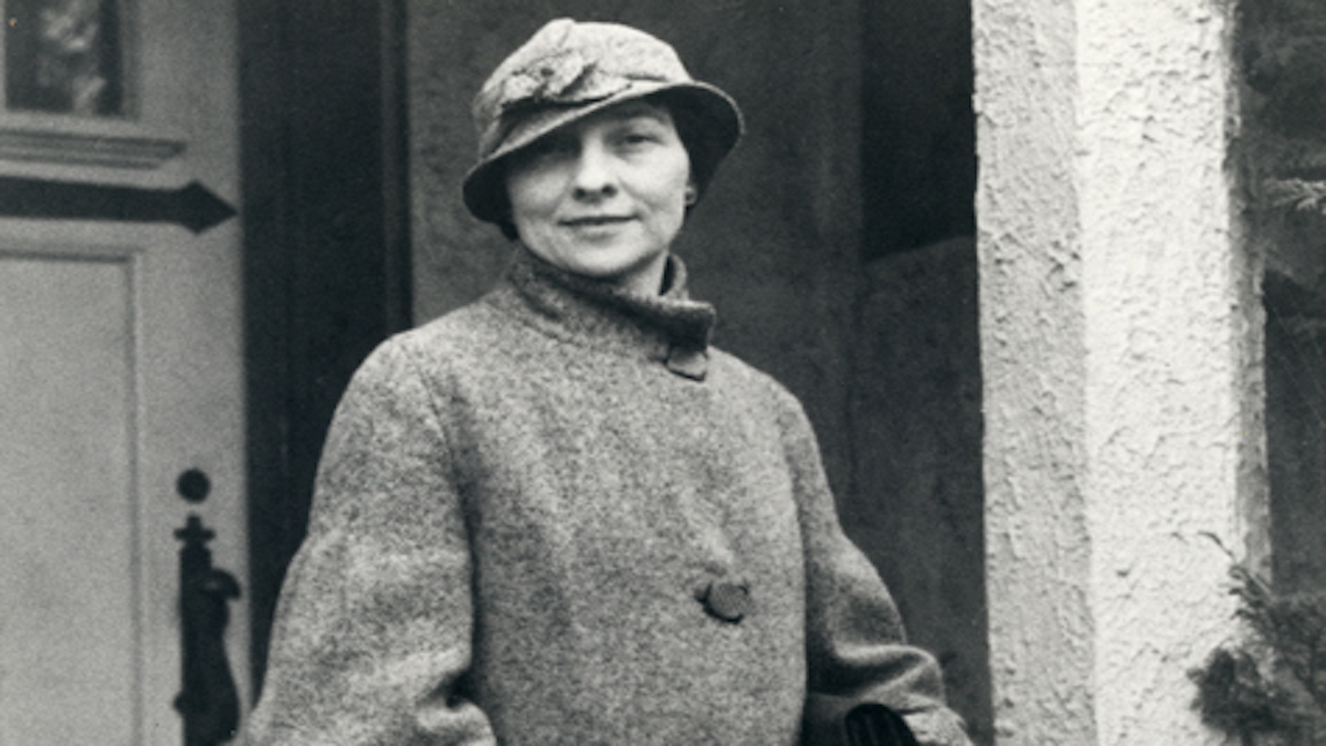 Elizebeth Friedman rozlouskla 12 000 šifer tužkou a papírem. Americká vláda její jméno tajila desítky let
