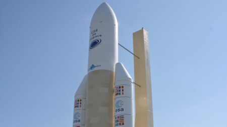 Ariane 5 havarovala po chybě při převodu čísel ve svém řídicím softwaru