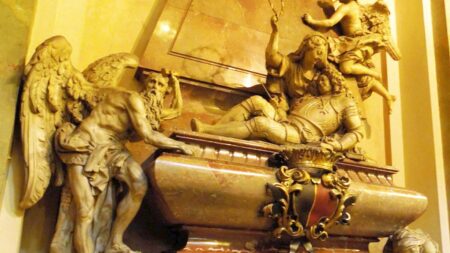 V pražském kostele visí na řetězu zčernalá lidská ruka. Přežila i požár v roce 1689, konzervaci zajistil vzduch a čas