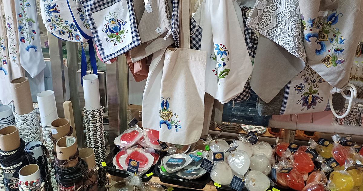 Na dánském ostrově vystavují 3 000 suvenýrů, i zakázané z celnice. Za naší posedlostí magnety a sněžítky stojí jeden reflex
