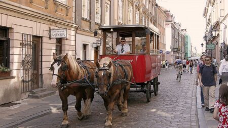 Varšava má nejlevnější Airbnb v Evropě. Za nízkou cenou stojí ekonomický mechanismus, který jinde nefunguje