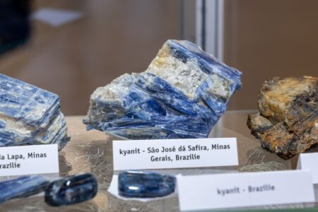 Minerály Brno zvou na víkend plný kamenů, šperků, fosilií a rodinných zážitků